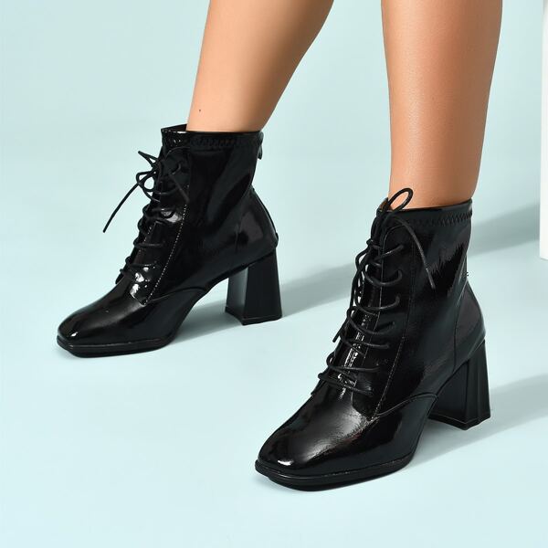 

Minimalist Lace Up Front Chunky Boots, Black