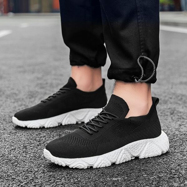 

Men Lace Up Decor Knit Sneakers, Black