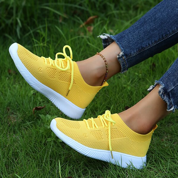 

Minimalist Knit Running Shoes, Yellow
