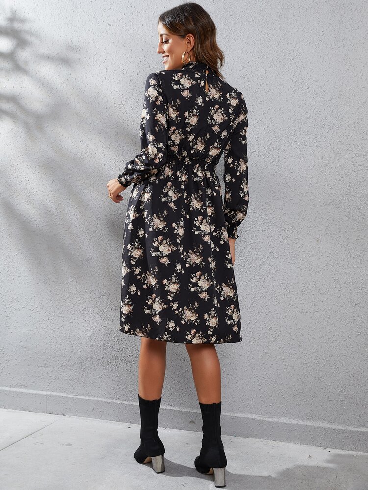 Floral Print Ruffle Neck Flounce Sleeve Shirred A-line Dress - Multicolor - View 2