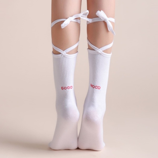 

Letter Graphic Crew Socks, White