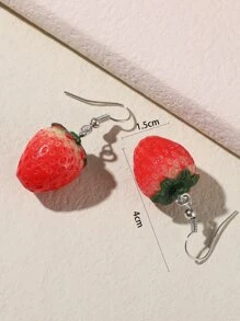 1 Pair Of Stylish Y2K Style Personalized Resin Strawberry Pendant Earrings, Women's Daily Fashion Jewelry Accessories, Party Gift - Red - View 3