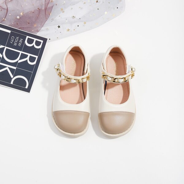 

Girls Two Tone Chain Decor Mary Janes, Beige
