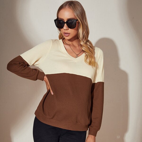 

Maternity Two Tone Tee, Multicolor