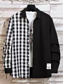 Manfinity Hombres 1 pieza Camisa con estampado de guingán con botón delantero - Blanco y Negro - Ver 1