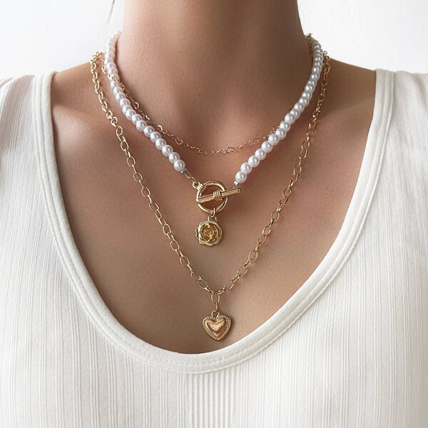 

2pcs Heart Pendant Necklace, Gold