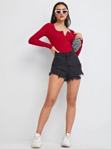 SHEIN Essnce 按壓紐扣半開襟羅紋針織T恤 - 紅色 - 查看 4