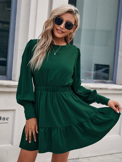 SHEIN LUNE 素色後鎖孔荷葉邊紐扣細節連衣裙