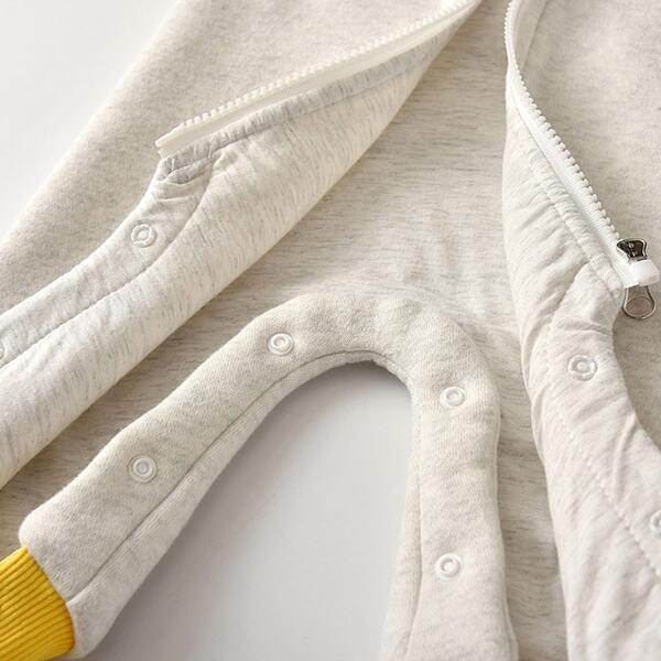 

Baby Cartoon Embroidery Raglan Sleeve 3D Ears Design Hooded Jumpsuit, Yellow