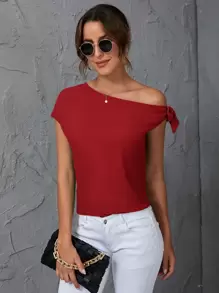 SHEIN Clasi Solid Oblique Shoulder Blouse - Red - View 1