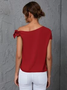 SHEIN Clasi Solid Oblique Shoulder Blouse - Red - View 2