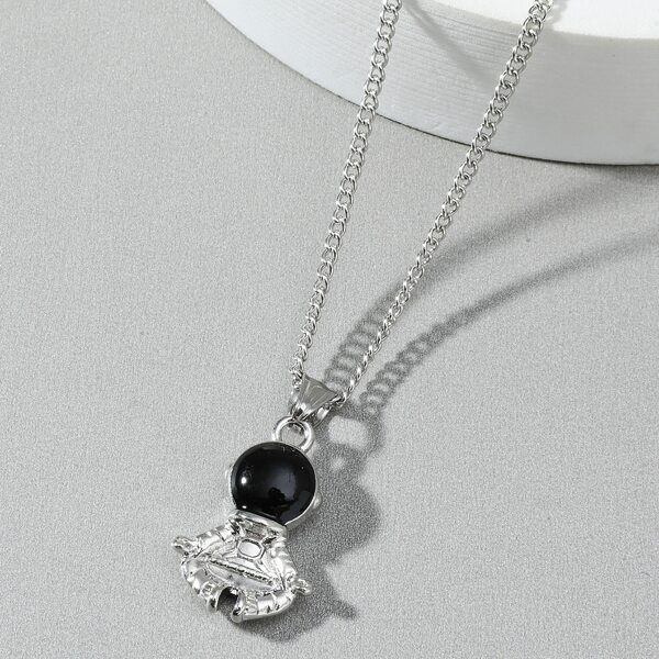 

Men Astronaut Charm Necklace, Silver