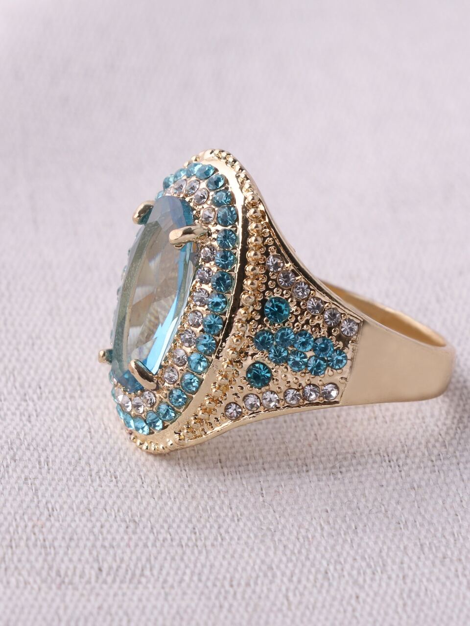 1pc Alloy Gold-Plated Light Blue Rhinestone Ring, Size 8, Multiple Colors Available