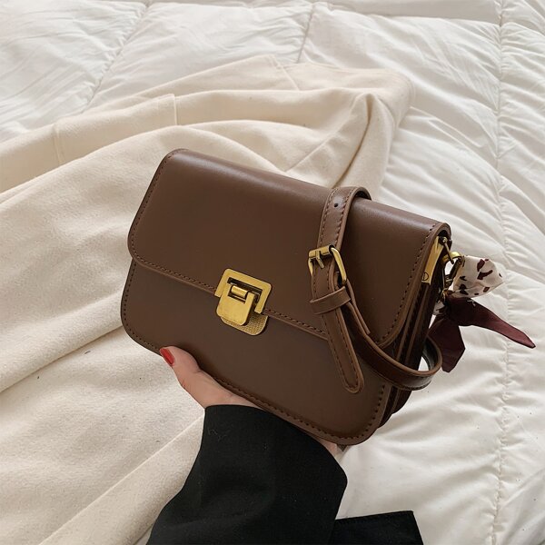 

Minimalist Flap Saddle Bag, Brown