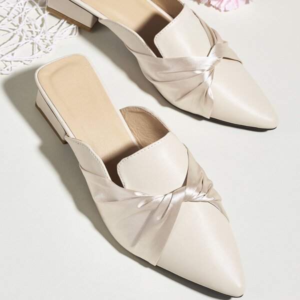

Minimalist Twist Design Point Toe Chunky Mules, Beige