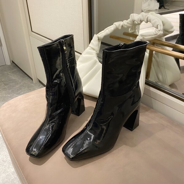 

Side Zipper Square Toe Classic Boots, Black