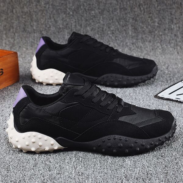 

Men Minimalist Lace Up Front Sneakers, Black