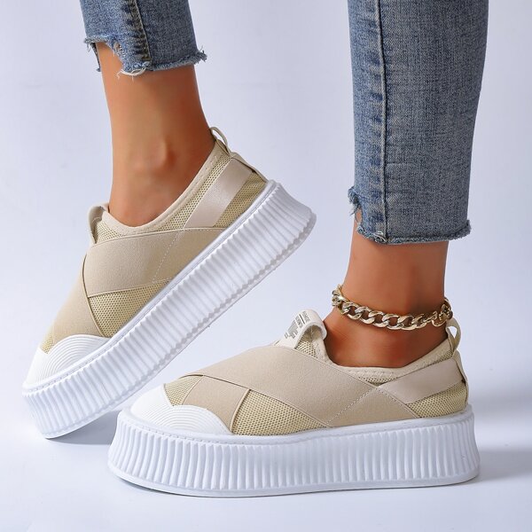 

Letter Patch Two Tone Skate Shoes, Yellow