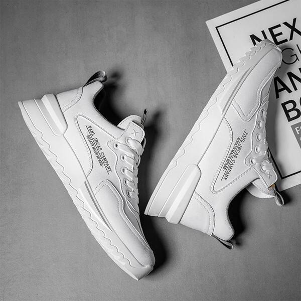 

Men Minimalist Lace-up Front Sneakers, White