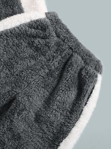 SHEIN 男孩撞色袋鼠口袋法蘭絨連帽衫和束腳褲 - 深灰色 - 查看 4