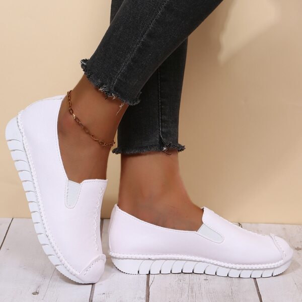 

Minimalist Stitch Detail Flats, White
