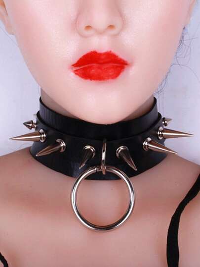 Spiked Decor Choker