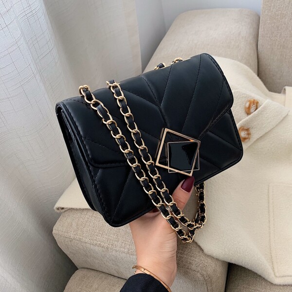

Metal Decor Quilted Pattern Chain Square Bag, Black