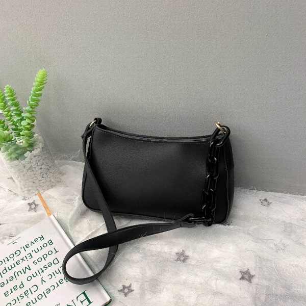 

Minimalist Chain Baguette Bag, Black