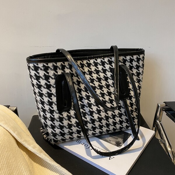 

Houndstooth Pattern Shoulder Tote Bag, Black