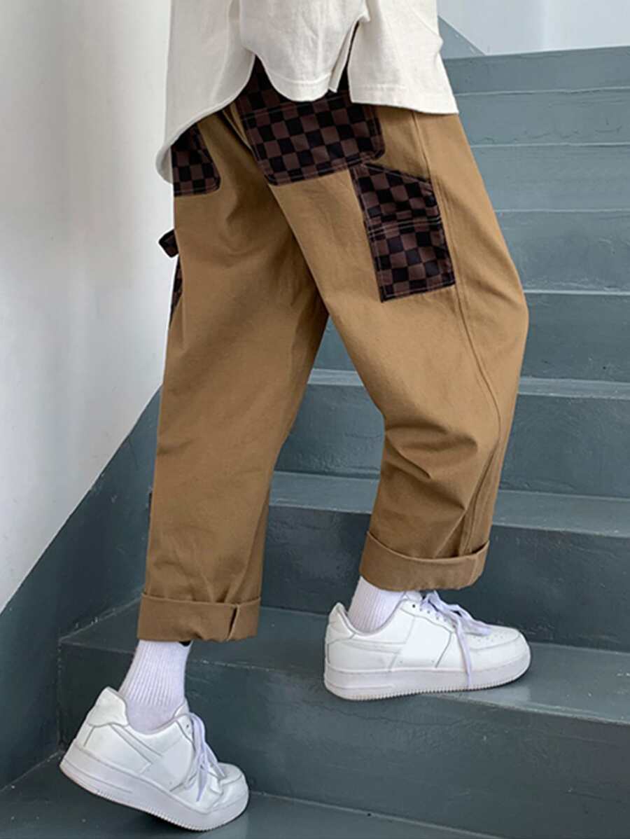 Manfinity Loose Men's Checker Print Pants With Contrast Panel And Strap Details