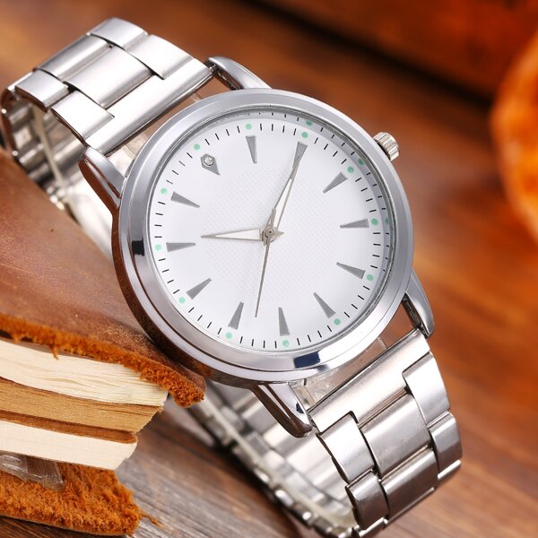 

Round Pointer Quartz Watch