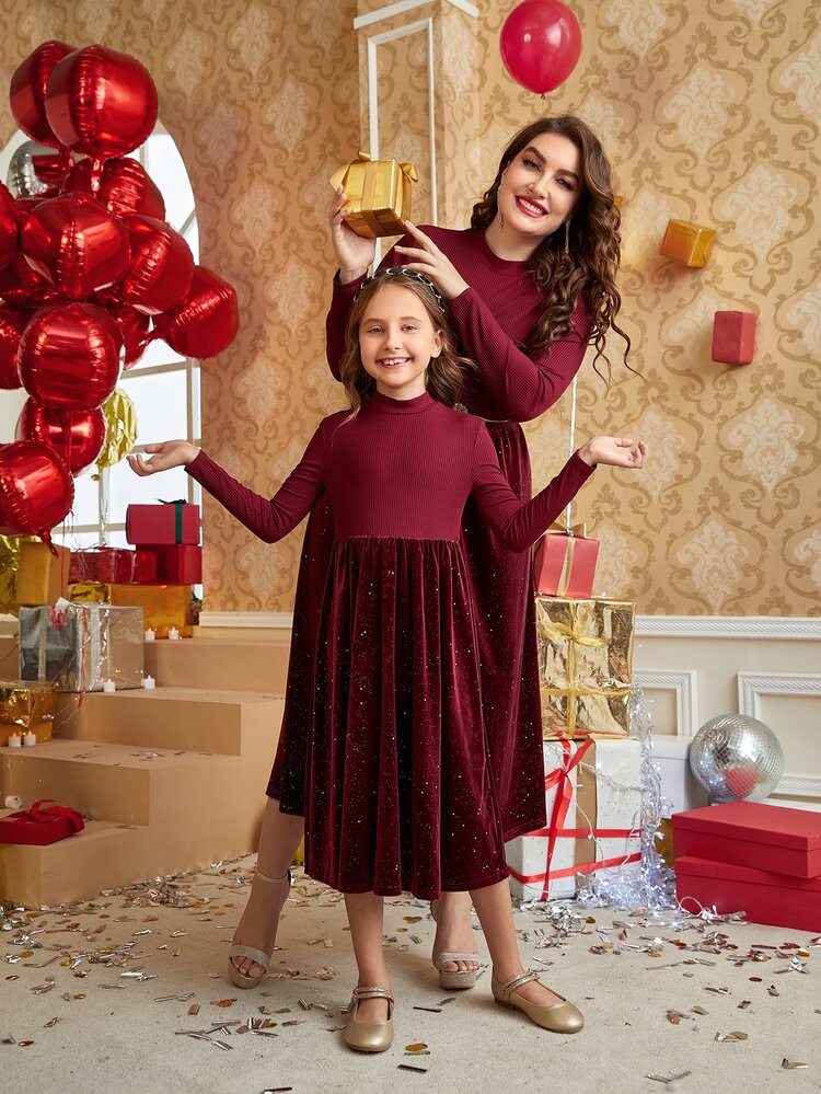 Burgundy Red Plus 1pc Flare Hem Velvet Dress Without Belt