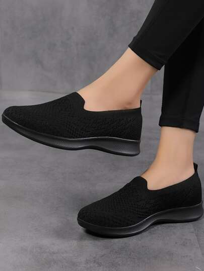 Fall/Winter Women's Minimalist Knit Detail Slip-On Sneakers , Soft & Comfortable Sneakers