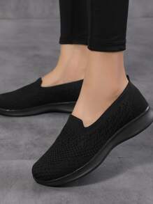 Fall/Winter Women's Minimalist Knit Detail Slip-On Sneakers , Soft & Comfortable Sneakers
