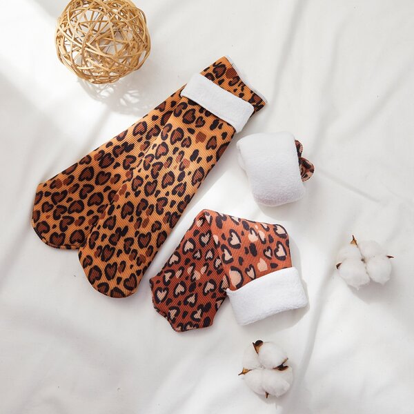 

2pairs Leopard Print Fleece Lined Crew Socks, Multicolor