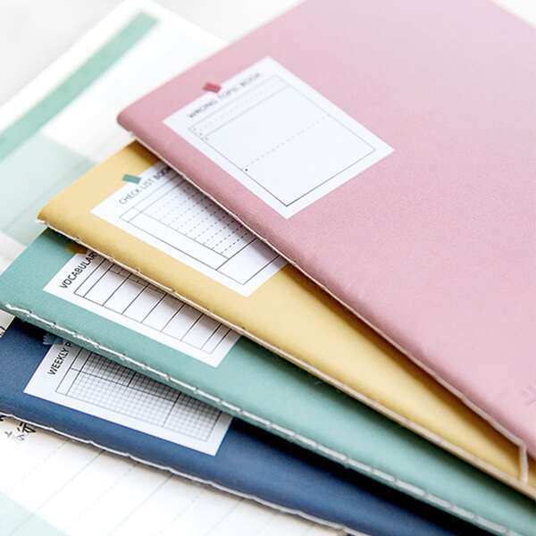 

1pc Random Color Plan Notebook, Multicolor