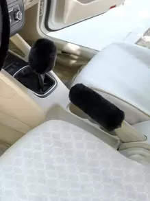 2pcs Fluffy Handbrake & Gear Shift Cover - Black - View 1