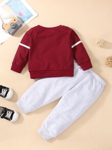 男嬰字母圖案織帶拼接套頭衫和運動褲 - 酒紅色 - 查看 2