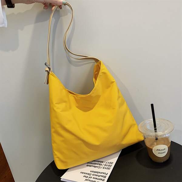 

Minimalist Buckle Decor Shoulder Tote Bag, Yellow
