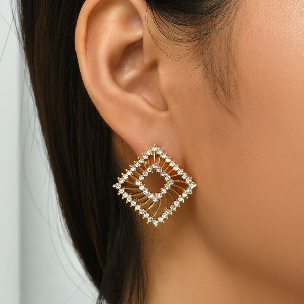 

Rhinestone Geometric Earrings, Gold
