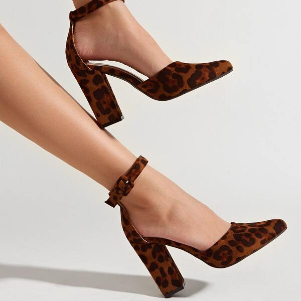 

Leopard Pattern Ankle Strap Court Pumps, Multicolor