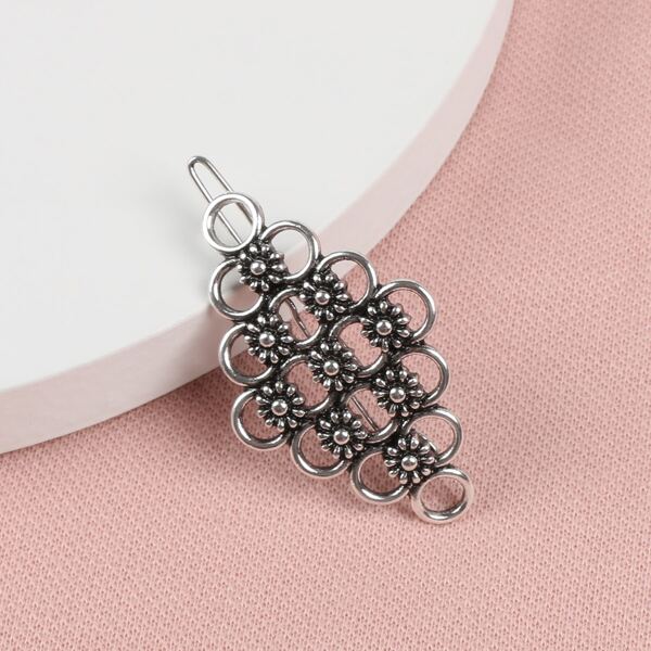 

Flower Decor Hair Clip, Silver