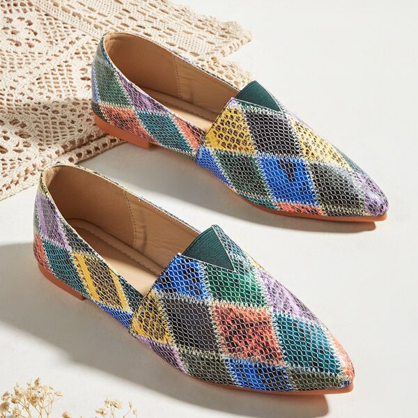 

Geometric Graphic Point Toe Slip-On Flats, Multicolor