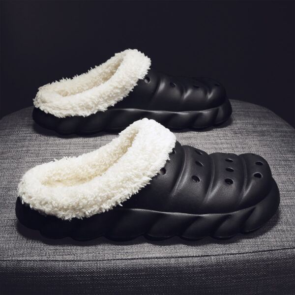 

Men Two Tone Plush Inside Slippers, Black