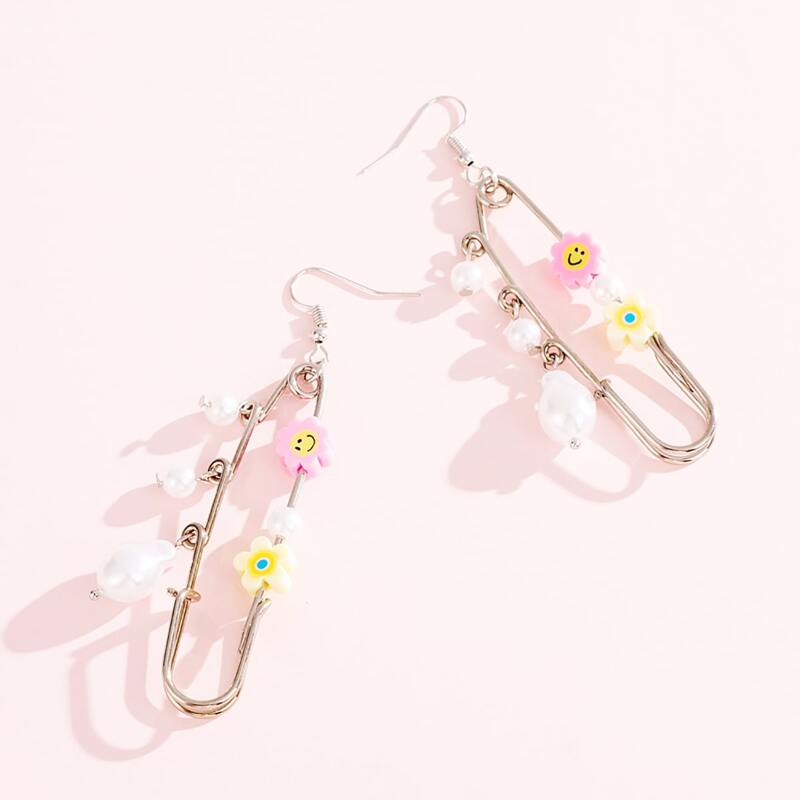 

Flower & Pin Drop Earrings, Pink