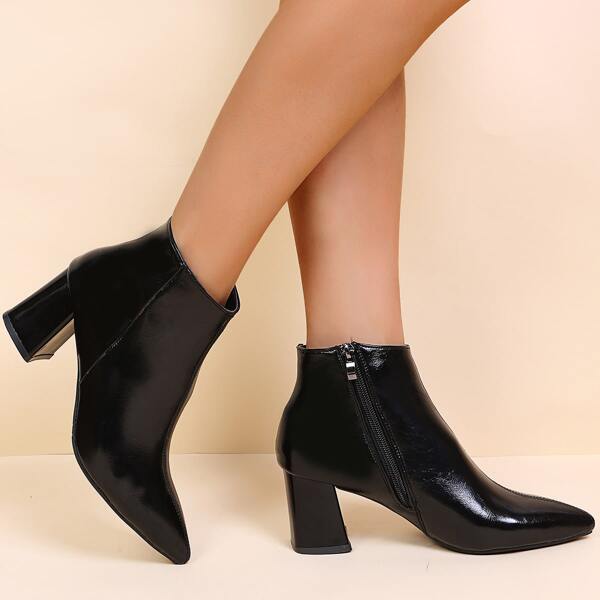 

Side Zipper Chunky Classic Boots, Black