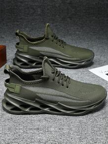 Men Minimalist Lace Up Decor Running Shoes - Army Green - View 1