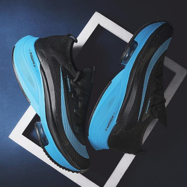 

Men Breathable Lace-up Front Running Shoes, Multicolor