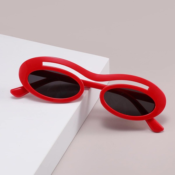 

Oval Frame Sunglasses