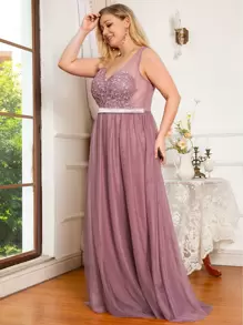 EVERPRETTY Plus Size Appliques Guipure Lace Bridesmaid Dress - Dusty Pink - View 4